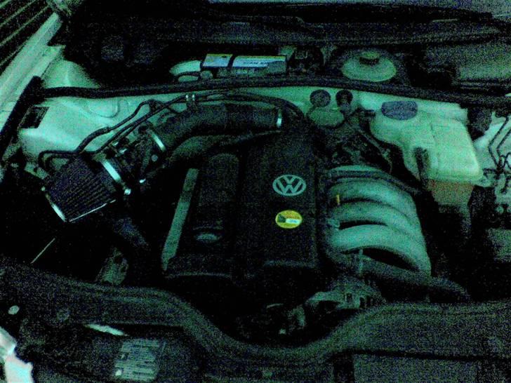 VW passat limousine SOLGT billede 10