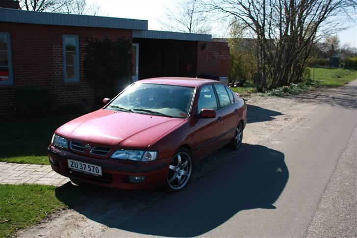 Nissan primera 2,0i slx (byttet) billede 5