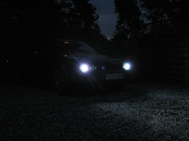 VW Golf 4 1.9 TDI Solgt - Xenon 12000k, men det er sku svært at se... billede 18