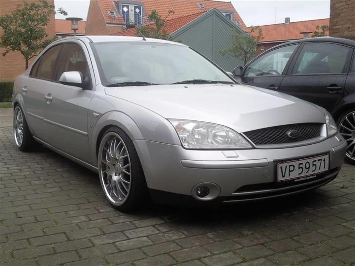 Ford Mondeo v6 billede 1