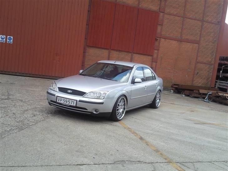 Ford Mondeo v6 billede 2