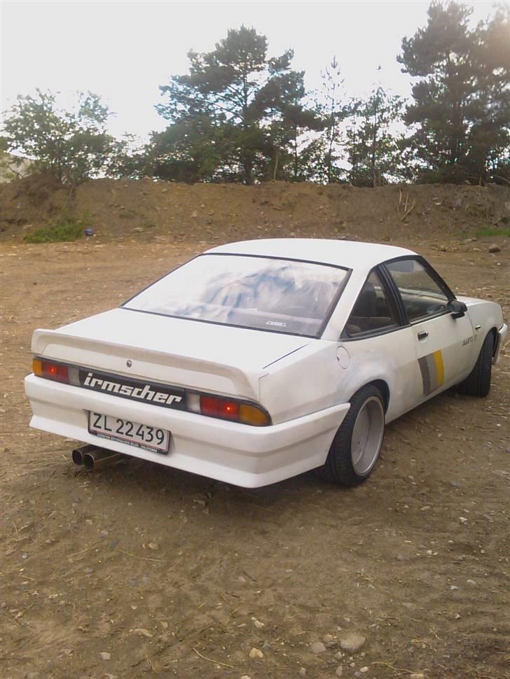 Opel manta b  billede 4