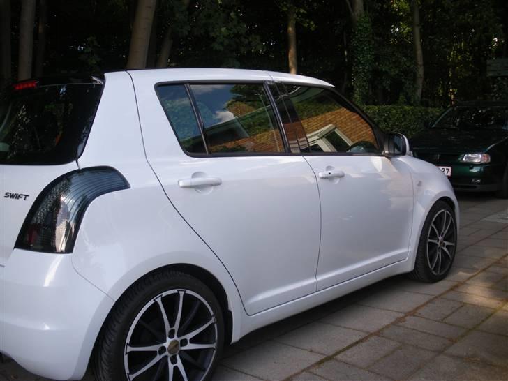 Suzuki Swift Solgt billede 17