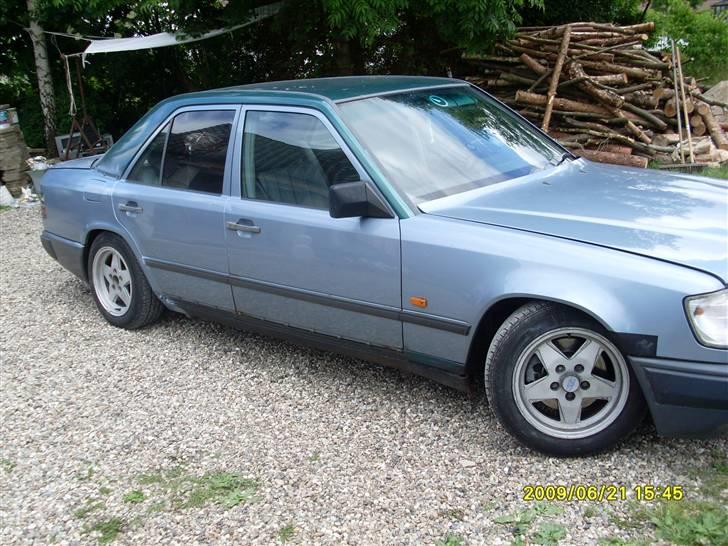 Mercedes Benz 250D `SOLGT billede 11