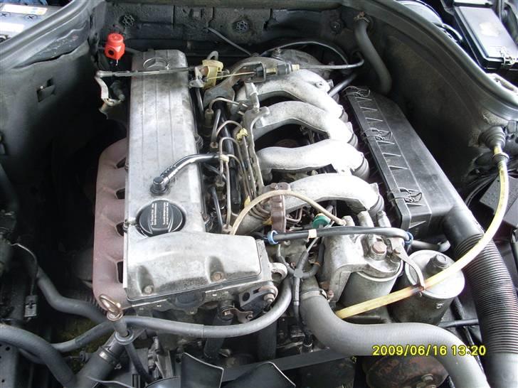 Mercedes Benz 250D `SOLGT billede 14