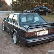 BMW 325i solgt