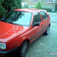 VW Golf 1,8 solgt 