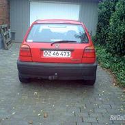 VW Golf 1,8 solgt 