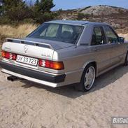 Mercedes Benz 190E (SOLGT)