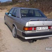 Mercedes Benz 190E (SOLGT)