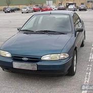 Ford Mondeo 1.8