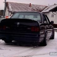 BMW E30 325iM