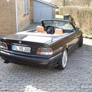 BMW 328i Cabrio 