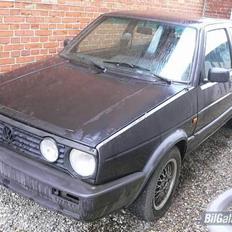 VW golf ( SOLGT )