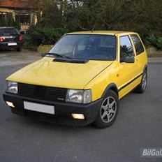Fiat Uno 1,3 turbo solgt