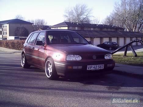 VW Golf 3 totalskadet billede 10