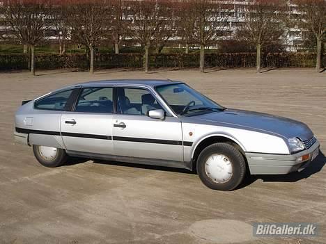 Citroën CX 22 TRS (afhændet) - En smuk bil i solen på en smuk forårsdag :-) billede 1
