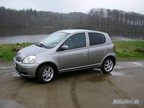 Toyota yaris1,4 D-4D SOUL SOLGT - Nyt billed m solfilm billede 7