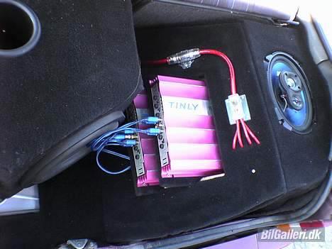 Ford Fiesta XR2i SOLGT billede 9