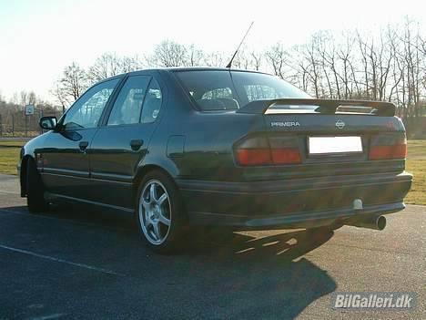 Nissan Primera 2,0SRi  SOLGT billede 4