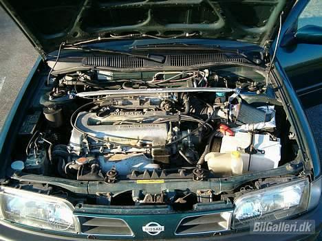 Nissan Primera 2,0SRi  SOLGT billede 7