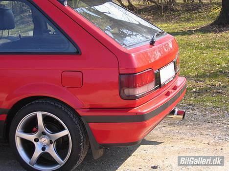 Mazda 323 GTX 2wd *Solgt* billede 5