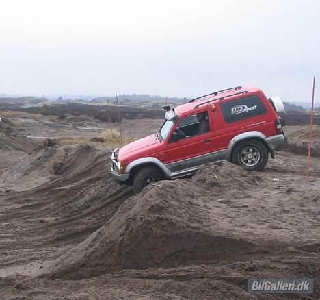 Mitsubishi Pajero 4x4 - Fra Oksbølle billede 3