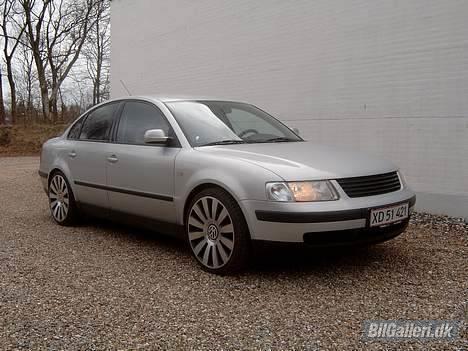 VW Passat 1.8 20V  SOLGT billede 1