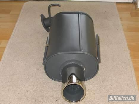 Toyota Corolla - Min nye One2Pipe bagpotte! billede 4