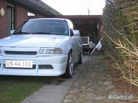 Opel astra 1,6i se (Solgt) billede 7