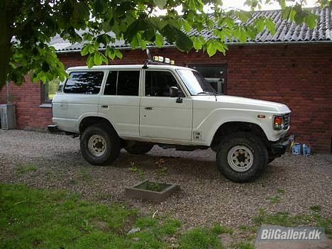 Toyota landcruiser **solgt** billede 1