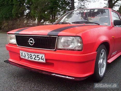 Opel Miss Ascona B - hjemmelavede front læbe.. billede 3
