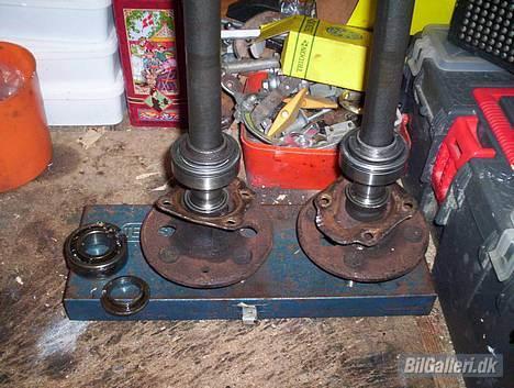 Opel Miss Ascona B - udskift af baghjulslejer.. billede 8