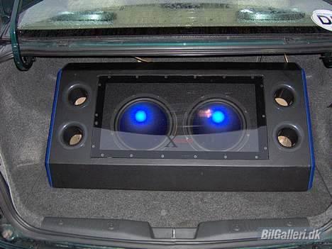 Rover 420 Si (solgt) - De dejlige 600W´s basser billede 7