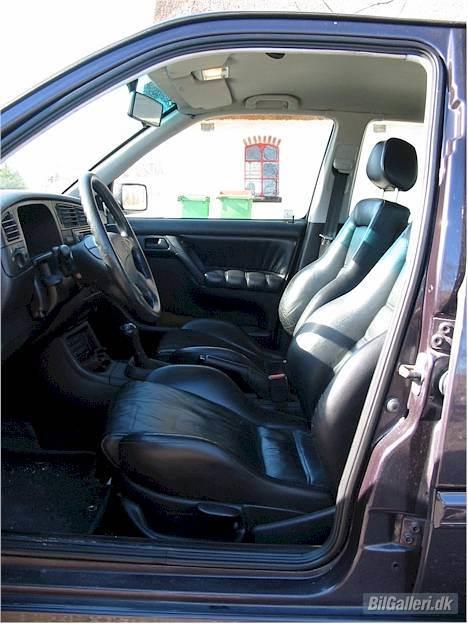 VW Golf III GTI 16V - Læderstue fra VR6 (købt i Sverige) - man sidder sgu godt i de sæder... billede 3