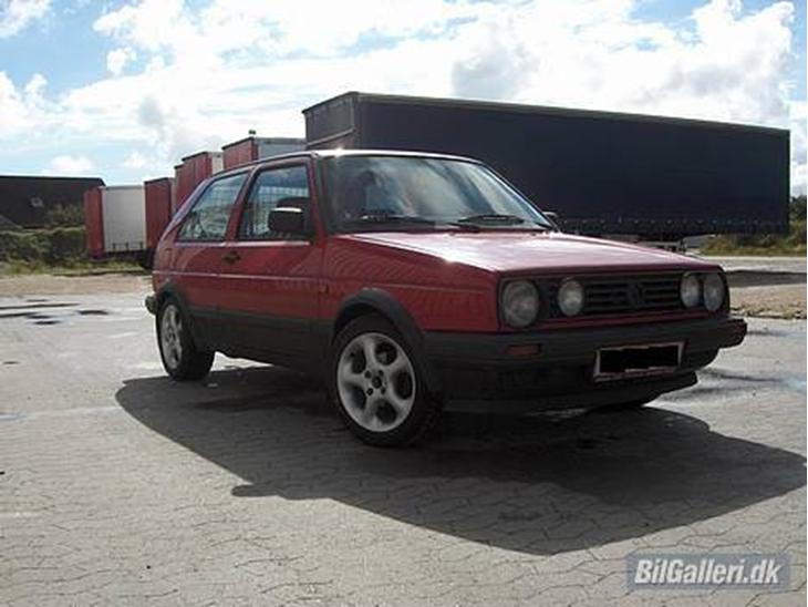 {{currentPhoto.altText}} billede {{currentPhoto.number}}