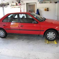 Peugeot 405 GLX (Byttet)