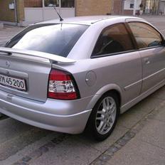 Opel Astra 2.0 16v Sport