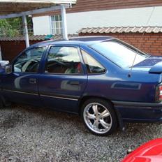Opel vectra a 2,5 v6