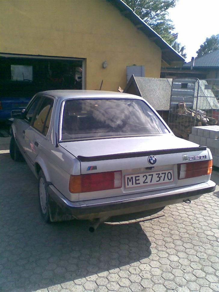 BMW 320i aut billede 7