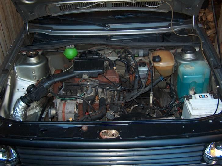 VW Golf 1,6 (solgt) - Standart, trænger til en overhaling billede 10