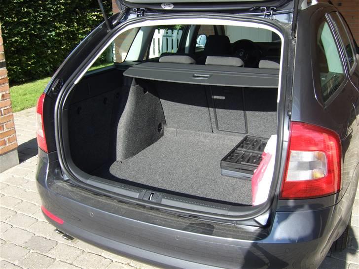 Skoda Octavia Combi Elegance billede 12