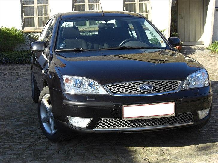 Ford Mondeo Trend+ 2,5 V6 billede 9