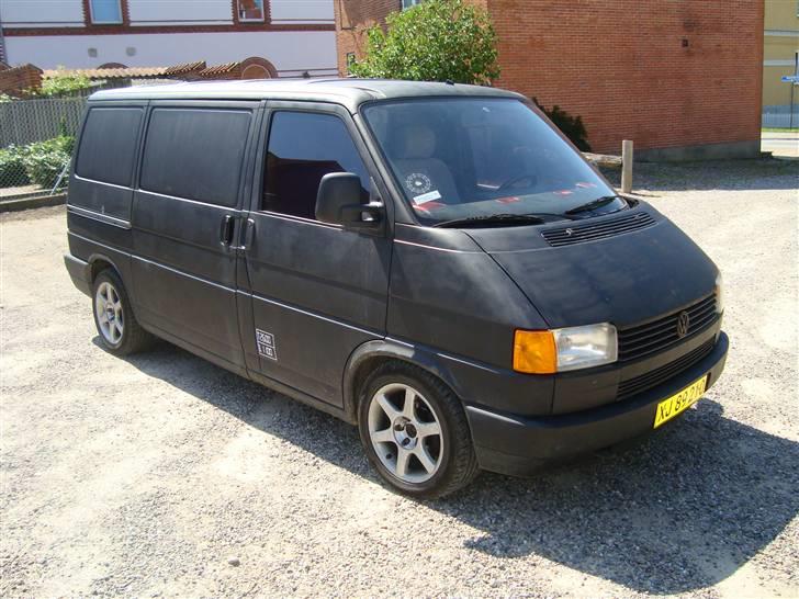 VW transporter t4 2,4d billede 2