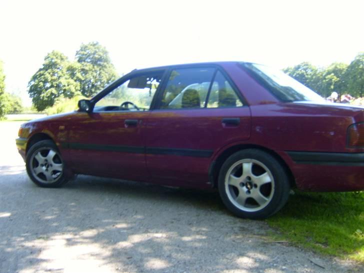 Mazda 323 BG billede 9