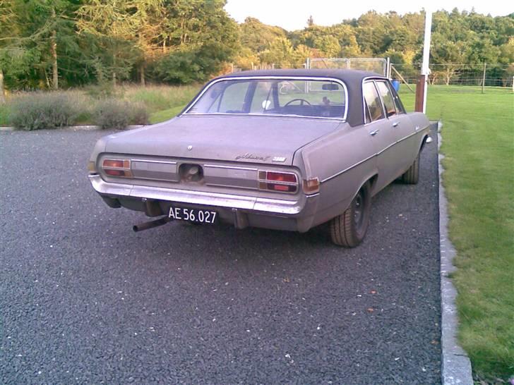 Opel Admiral billede 8