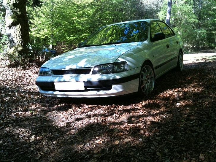 Toyota Carina E *SOLGT* - På Skov Tur :D billede 1