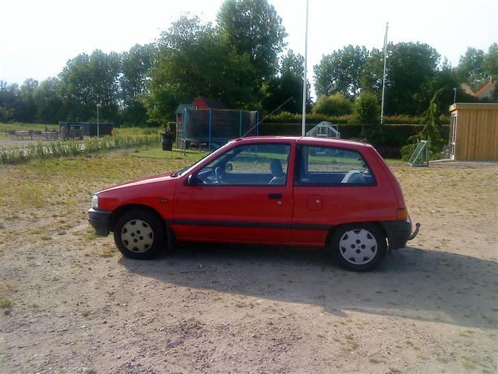 Daihatsu Charade 1.0 aut. (Solgt) billede 2