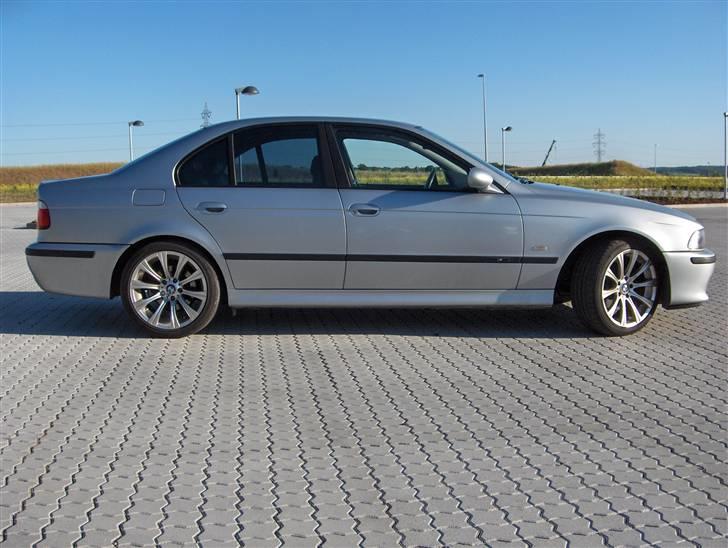 BMW BMW 528iA 2,8 Steptr. 4d billede 3
