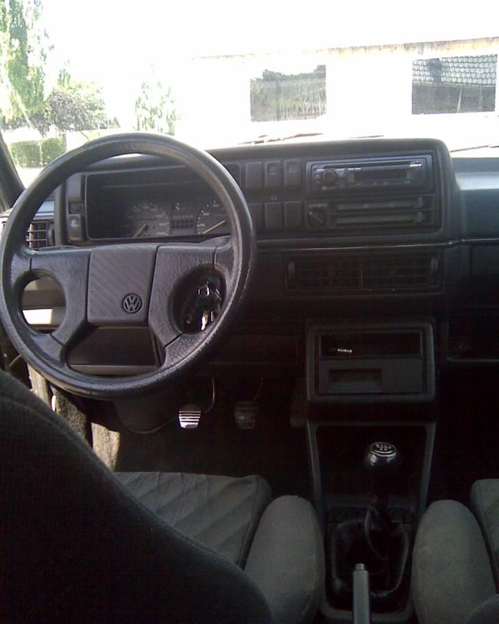 VW Golf 2 1.8     SOLGT billede 8